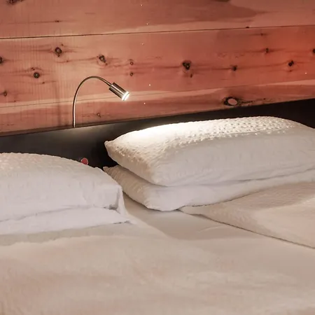 Hotel Ambienthotel Primaluna 3*