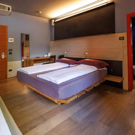 Ambienthotel Primaluna Malcesine