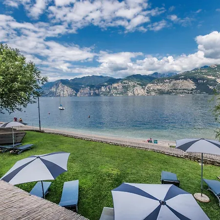 Hotel Ambienthotel Primaluna 3*