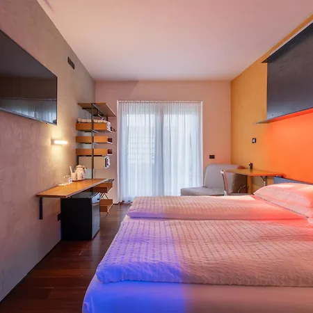 Hotel Ambienthotel Primaluna 3*